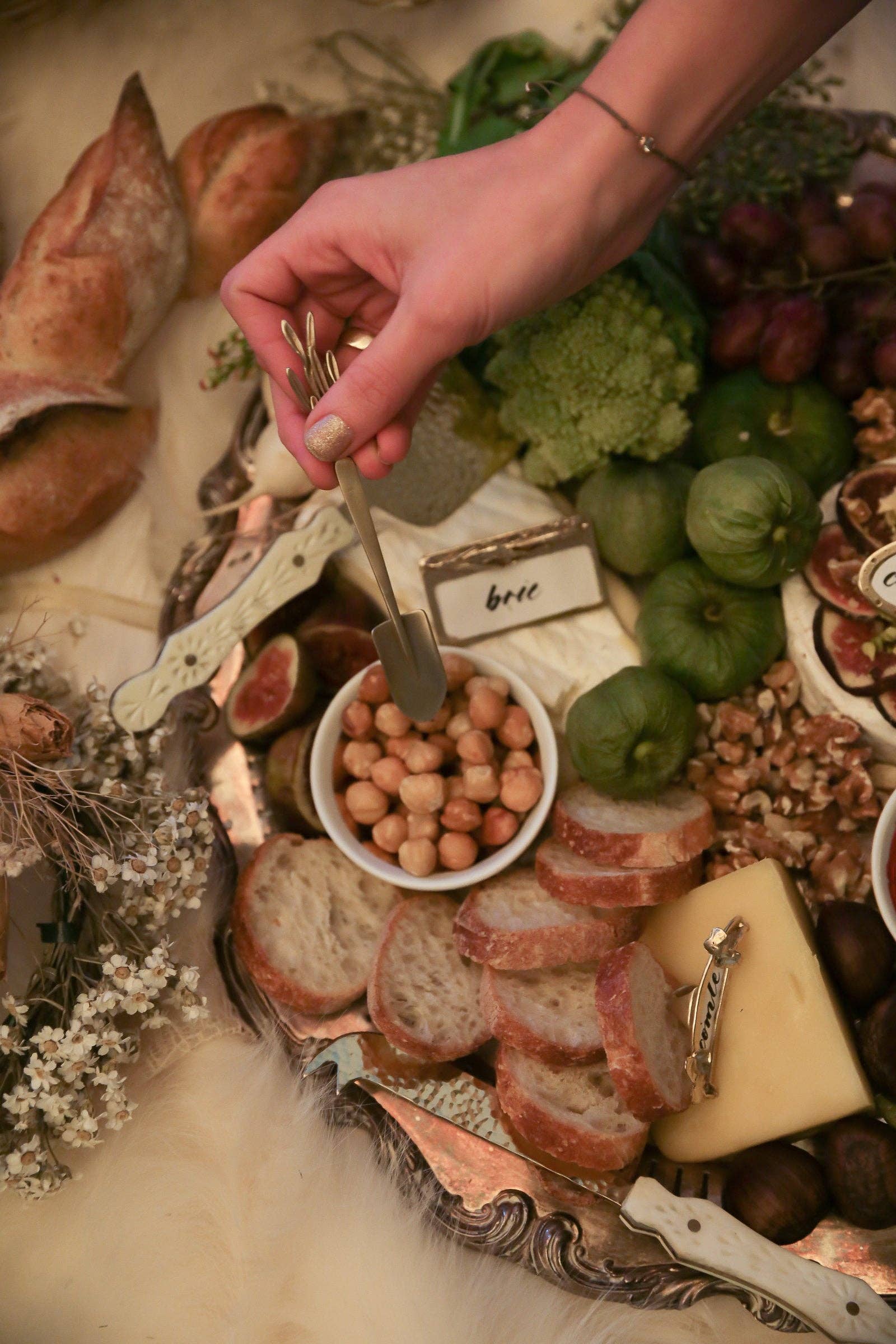 Herb-Infused Cheese Set