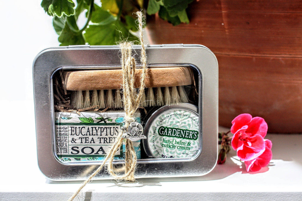 Gardener’s Hand Care Gift Set with Healing Balm, Organic Soap, Nail Brush & Reusable Tin