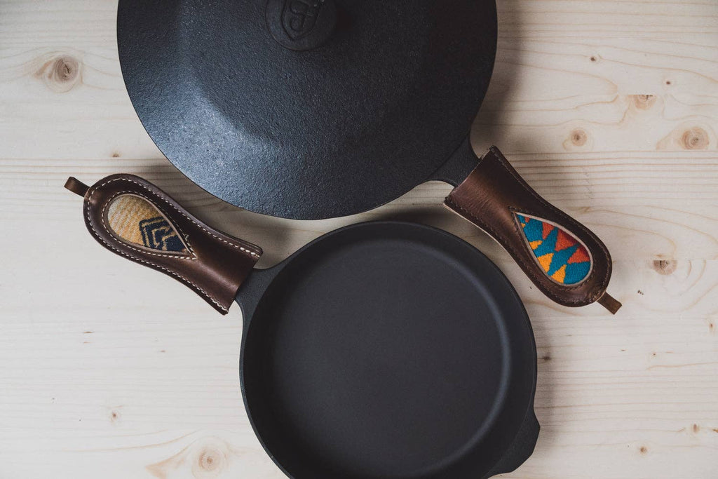 Cast Iron Handle Potholder – Horween Leather and Pendleton Wool Grip for Skillets