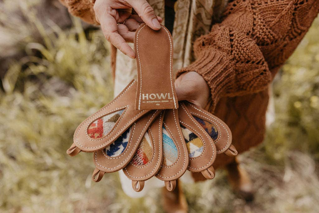 Cast Iron Handle Potholder – Horween Leather and Pendleton Wool Grip for Skillets